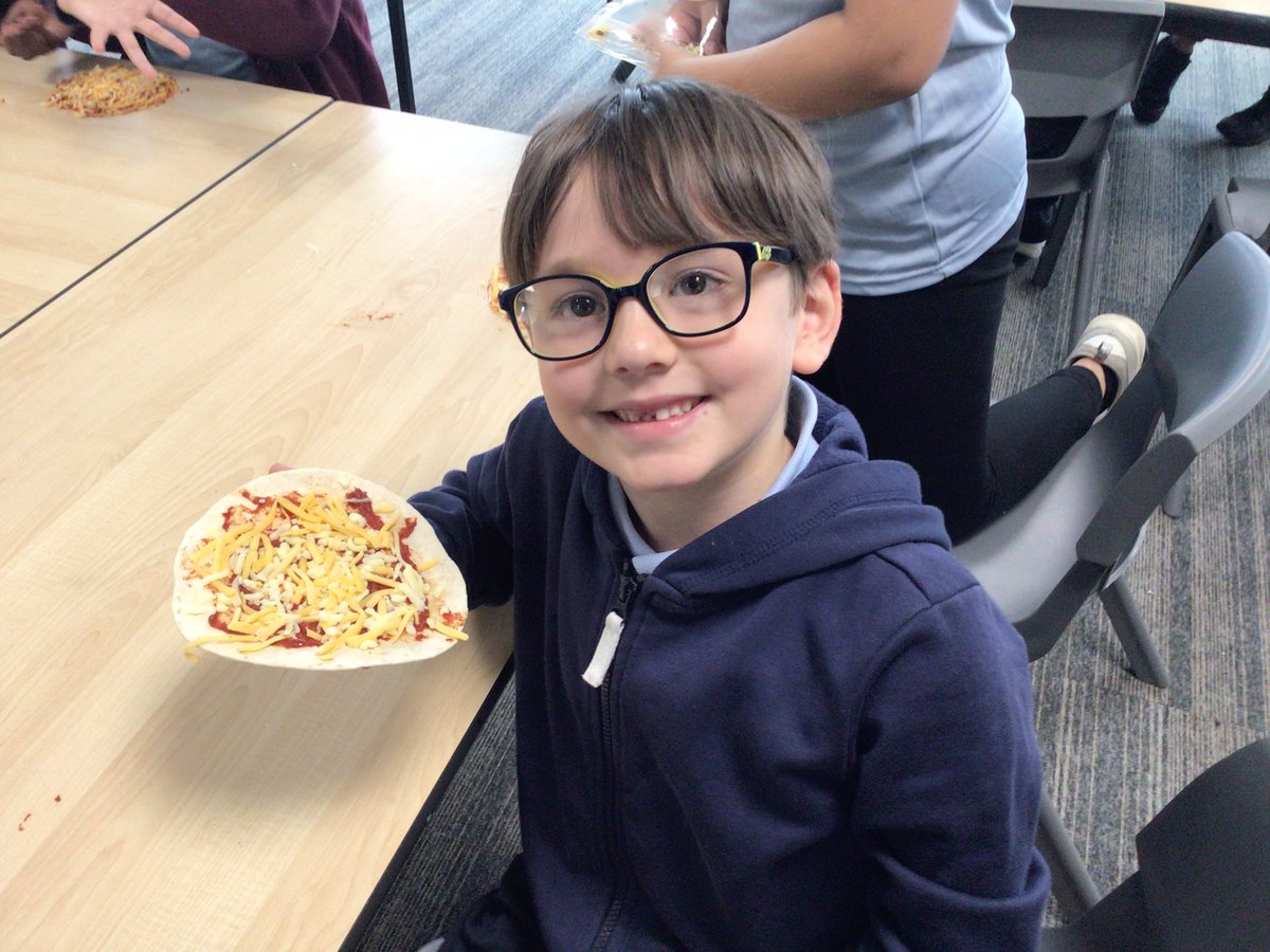 BramblesHolly tweet media