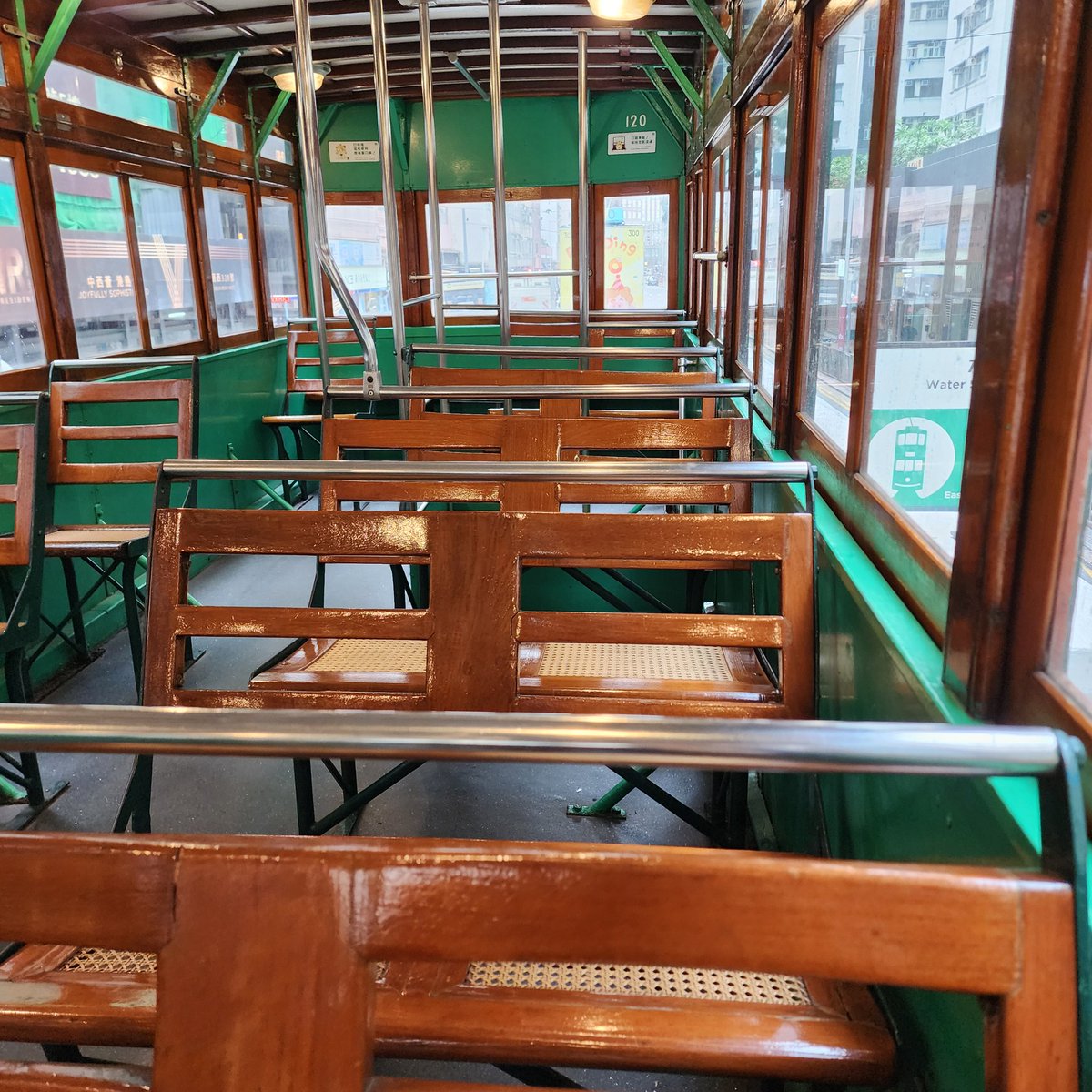 alexhui18's tweet photo. the tram after fifty years age. https://t.co/E3YOkqmSx5