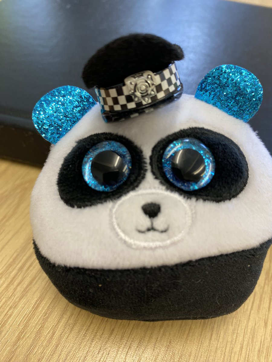 PC Lou tweet media