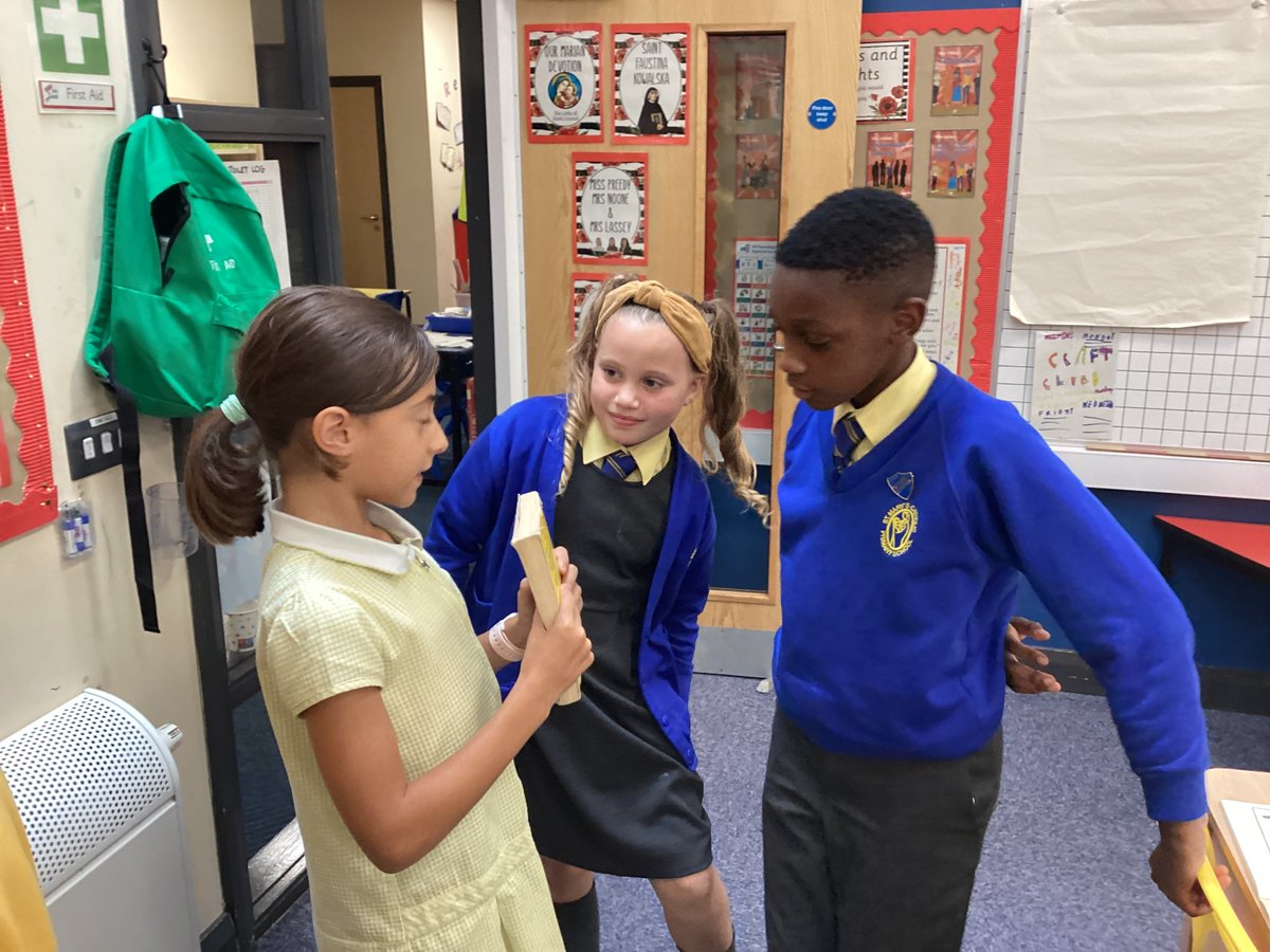 StMaryB17's tweet photo. Role-playing today in RE! 🌟 The children are discovering how to live the Beatitudes, using their unique gifts to see and serve others in the image of God. 🙏✨ #Beatitudes #GiftsOfGod #Y5 #RE https://t.co/oBziP1R3hO