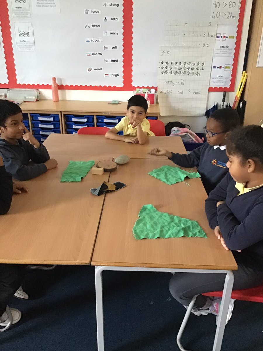 Morningside_ps's tweet image. Today, #Year2 looked at some samples of different #fabrics and named them. We then #experimented to see which #fabrics have the #properties of being #hard-wearing or #durable.