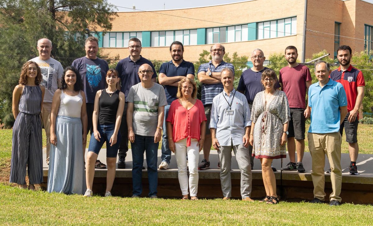 Universitat Jaume I (@ujiuniversitat) on Twitter photo 🌟HPC&A👉 El grup <a href="/hpcauji/">High Performance Computing & Architectures</a> - Arquitectures i Computació de Altes Prestacions està involucrat en l'aplicació de tècniques de computació paral·lela d'altes prestacions a la solució de problemes que sorgeixen en teoria de control, química computacional, electromagnetisme, enginyeria 🌟HPC&A👉 El grup <a href="/hpcauji/">High Performance Computing & Architectures</a> - Arquitectures i Computació de Altes Prestacions està involucrat en l'aplicació de tècniques de computació paral·lela d'altes prestacions a la solució de problemes que sorgeixen en teoria de control, química computacional, electromagnetisme, enginyeria