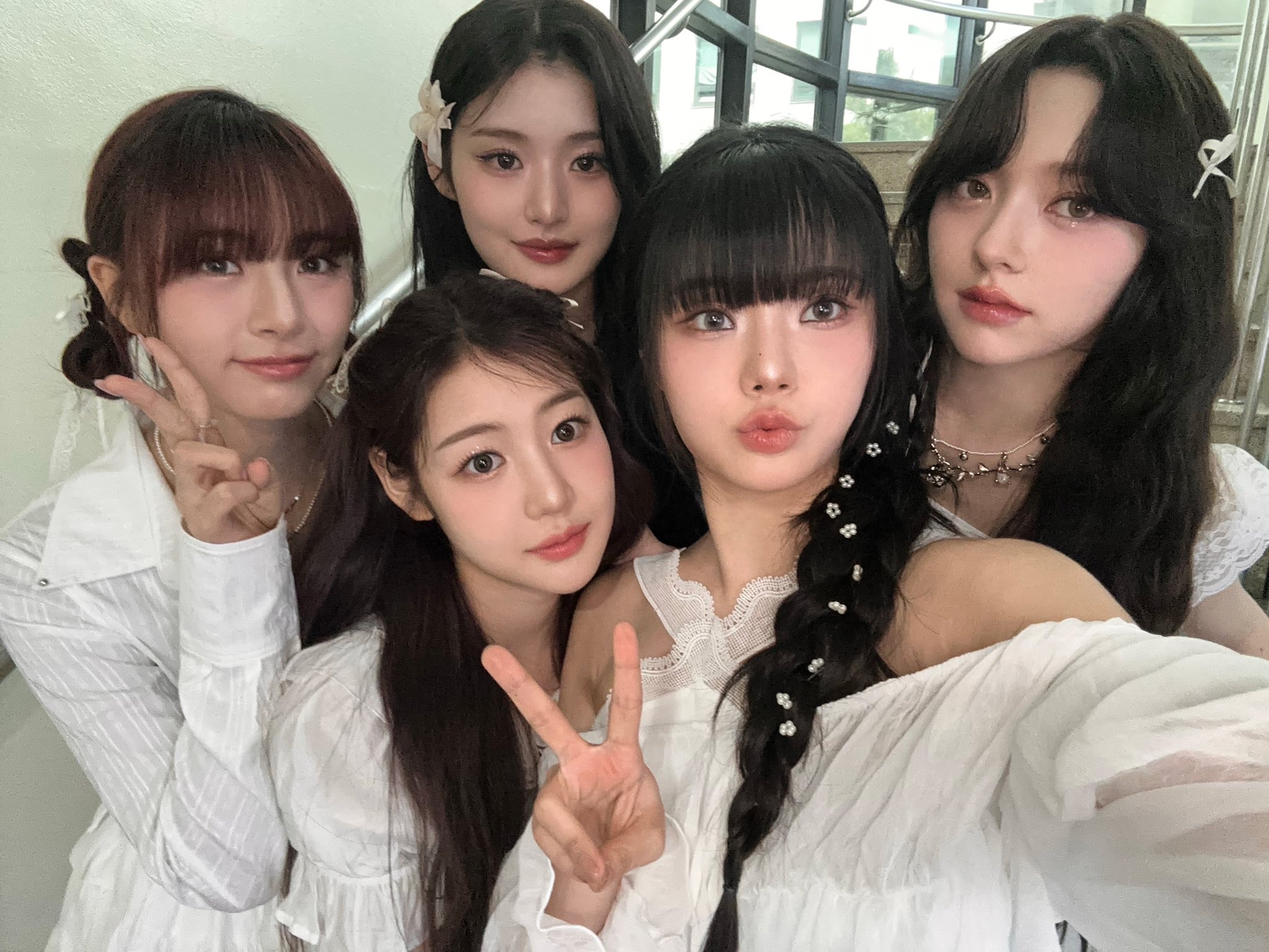 GYea0fpakAAEW7U?format=jpg&name=large