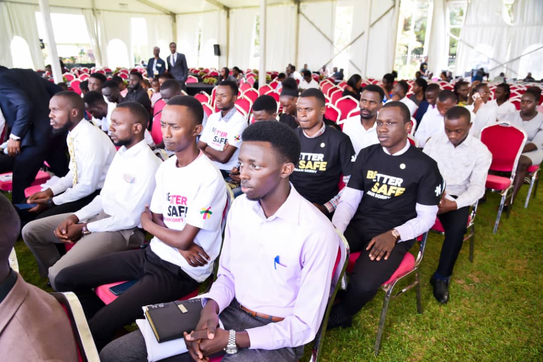 GovUganda's tweet image. "A baseline survey at Makerere revealed that 53.7% of first-year students are making positive sexual choices, with 37.8% still virgins. However, 46.3% are facing pressures leading to negative choices." - Barbara Kaija #ELPLaunch
#EmergingLeadersProgram