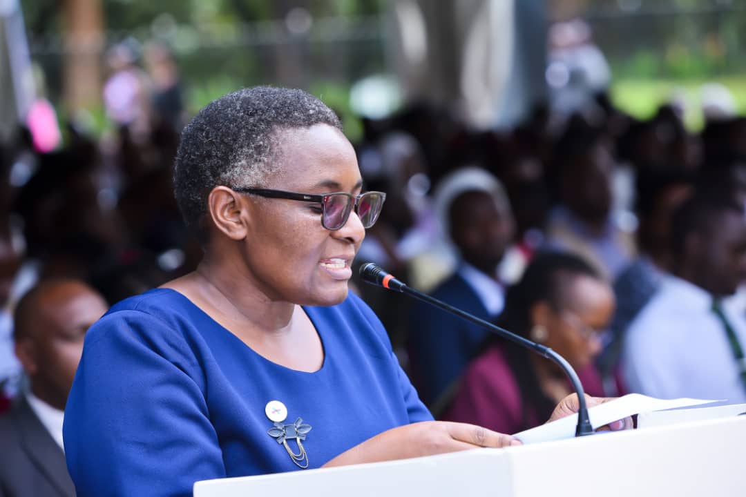 GovUganda's tweet image. "Academic integrity is at risk, with 6.2% of students engaging in bribery to change grades. This affects the quality of education and future leaders. #ELP is here to address these critical issues." - Barbara Kaija 
#EmergingLeadersProgram