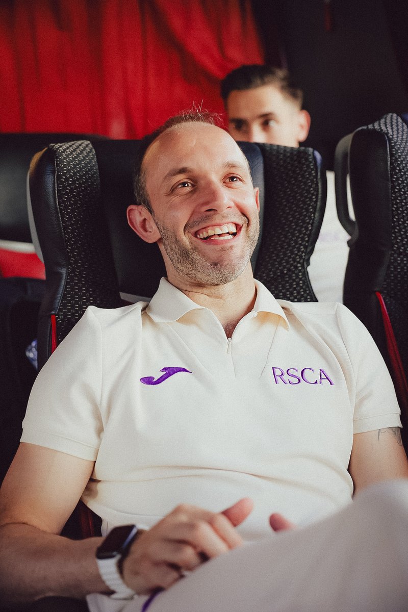 Off to Noia. 🇪🇸 RSCA Futsal will take on <a href="/NoiaFutbolSala/">Noia Portus Apostoli FS 🤍</a> and <a href="/PalmaFutsal/">Illes Balears Palma Futsal</a> in a tournament this weekend.