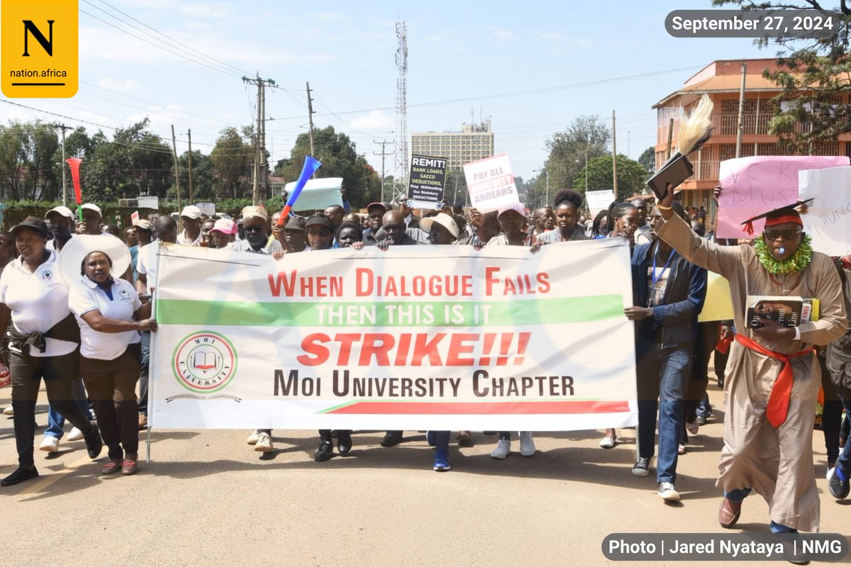 NationAfrica's tweet photo. Moi University lecturers strike and other employees demonstrate in Eldoret City. 

They are demanding full payment of their salaries and pension remittances, among other grievances.
📸 Jared Nyataya https://t.co/AMUEtz4OK5