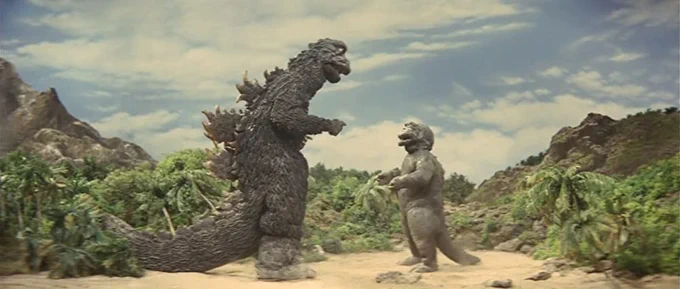 9月までに、配信で観た映画 ゴジラシリーズ(初代からファイナルウォーズ) 印象に残ってるのはガイガンとジェットジャガーにゴジラの息子など モスラ、ラドン ホラーでは残穢、ミンナのウタ、パールなど ノワール作品では拾った女、殺人者、死の接吻 中でも死の接吻のR・ウィッドマークがヤバかった
