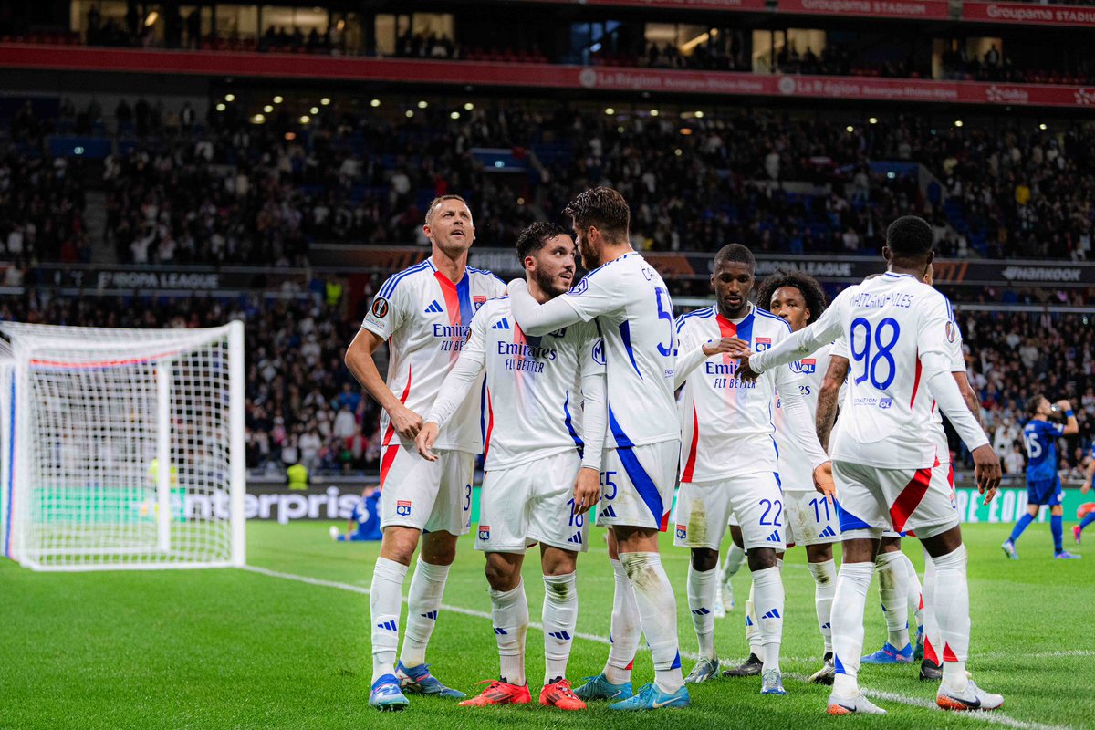 rayan_cherki's tweet photo. Victoire d’équipe pour bien commencer🦁@EuropaLeague https://t.co/8FuGxjN5IJ
