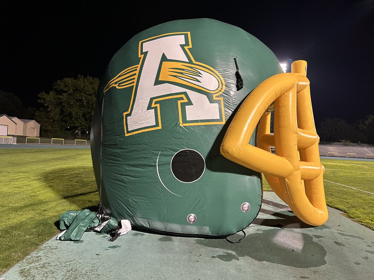 wkyc's tweet photo. We're in Amherst this morning for Friday Football Fever with Marion L. Steele High School: Watch highlights https://t.co/iHVyjsZLGJ https://t.co/R3dlUk2i5P