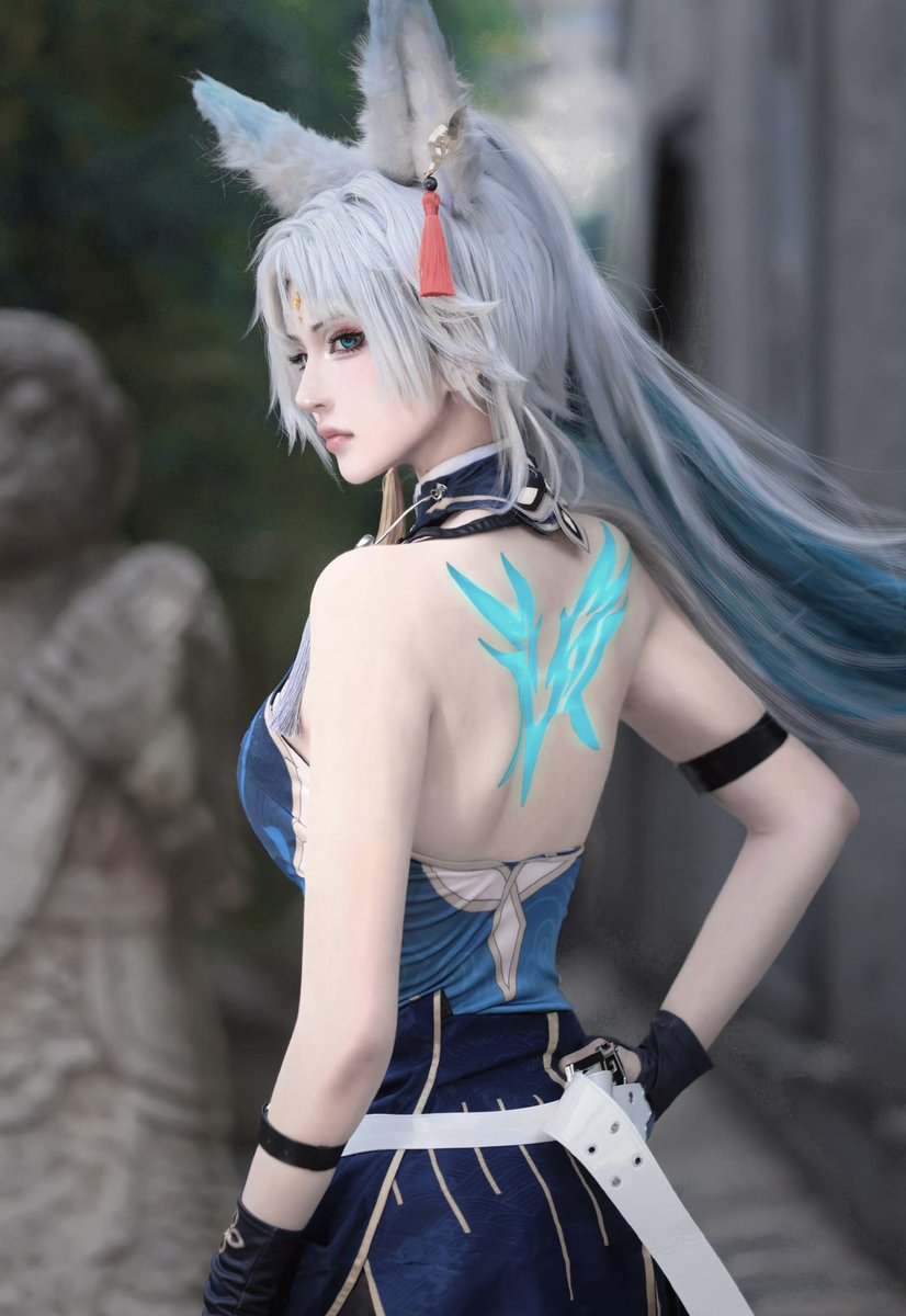 这就是顶级女矿工吗？
#cosplay #崩坏星穹铁道  #飞霄
#Honkai_Star_Rail #Feixiao https://t.co/6KGfutdthY