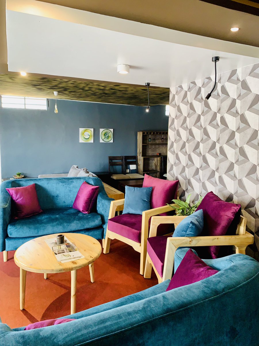MNLuckyltd's tweet photo. "Transform your home into a designer oasis with iGASABO Showroom Furnitures 🌿 https://t.co/FY32Vxsqi2