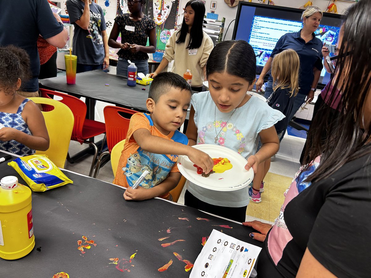 tussingtigers's tweet photo. Our Tiger Families had a fantastic time at our STEAM Night engaging in science and math activities! Thank you to Mrs. Best &amp; Mrs. Resnick for being the creative team behind our STEAM Night and all of our volunteers, TES staff, CHHS students, &amp; central office staff! https://t.co/RfVskS3TOE