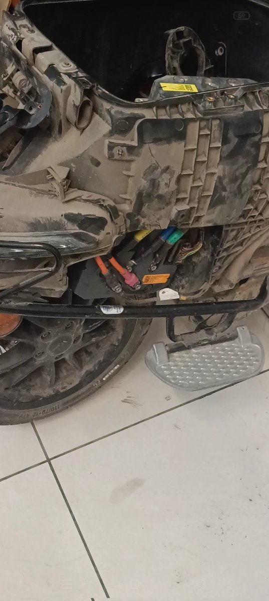 gtfuturetechno's tweet photo. Day 65 : no solution to my problem related to ola. is ola electric not able to instruct service centre strictly. Service center & his staff is not serious in his work which is definitely a disaster for upcoming ola products. #endevage @OlaElectric @bhash @Khalidaaalbadri https://t.co/QIuYeowdLk
