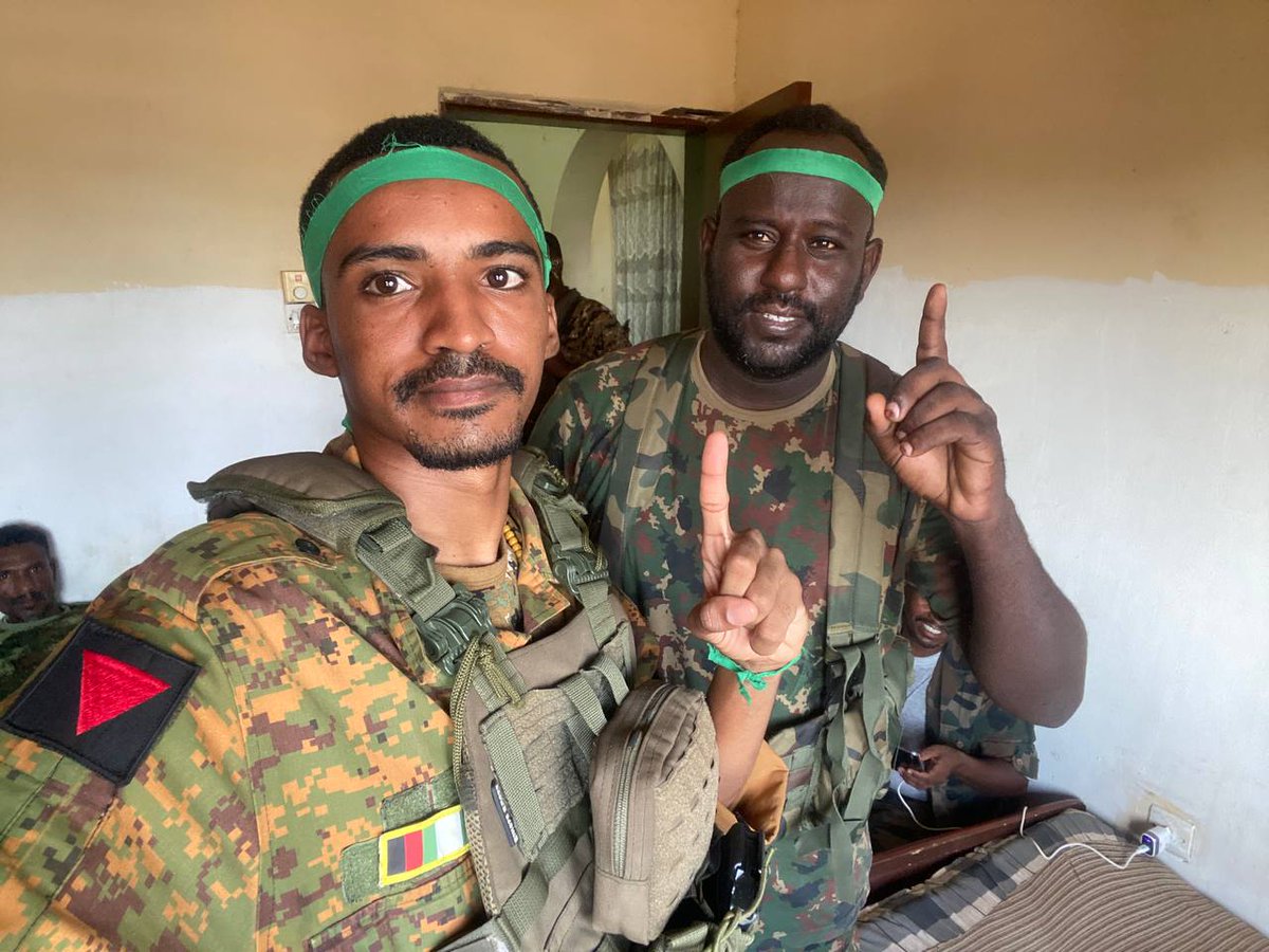 يقول تعالى: " إنا فتحنا لك فتحاً مبيناً" صدق الله العظيم.

أقترح تسمية معارك التحرير التي بدأت بالأمس بمعركة " الفتح المبين "

ونسأل الله أن يعز فيها السودان وأهله ويذل فيها المعتدين من مليشيا الدعم السريع وأعوانها الإماراتيين والصها/ينة.