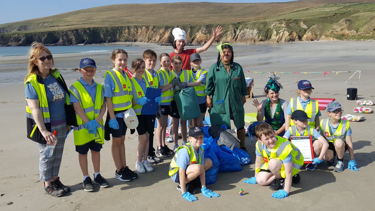Circus250 (@circus250) on Twitter photo Can you think of a better way to spend a day? Beach cleaning with Juanita the Clown and Fishy n' Dishy 🧹🐟🤡 Thanks to everyone who helped with the #BigBeachClean <a href="/CleanCoasts/">Clean Coasts</a> . #CircuswithPurpose
businesseye.co.uk/business-ie/ov… Can you think of a better way to spend a day? Beach cleaning with Juanita the Clown and Fishy n' Dishy 🧹🐟🤡 Thanks to everyone who helped with the #BigBeachClean <a href="/CleanCoasts/">Clean Coasts</a> . #CircuswithPurpose
businesseye.co.uk/business-ie/ov…