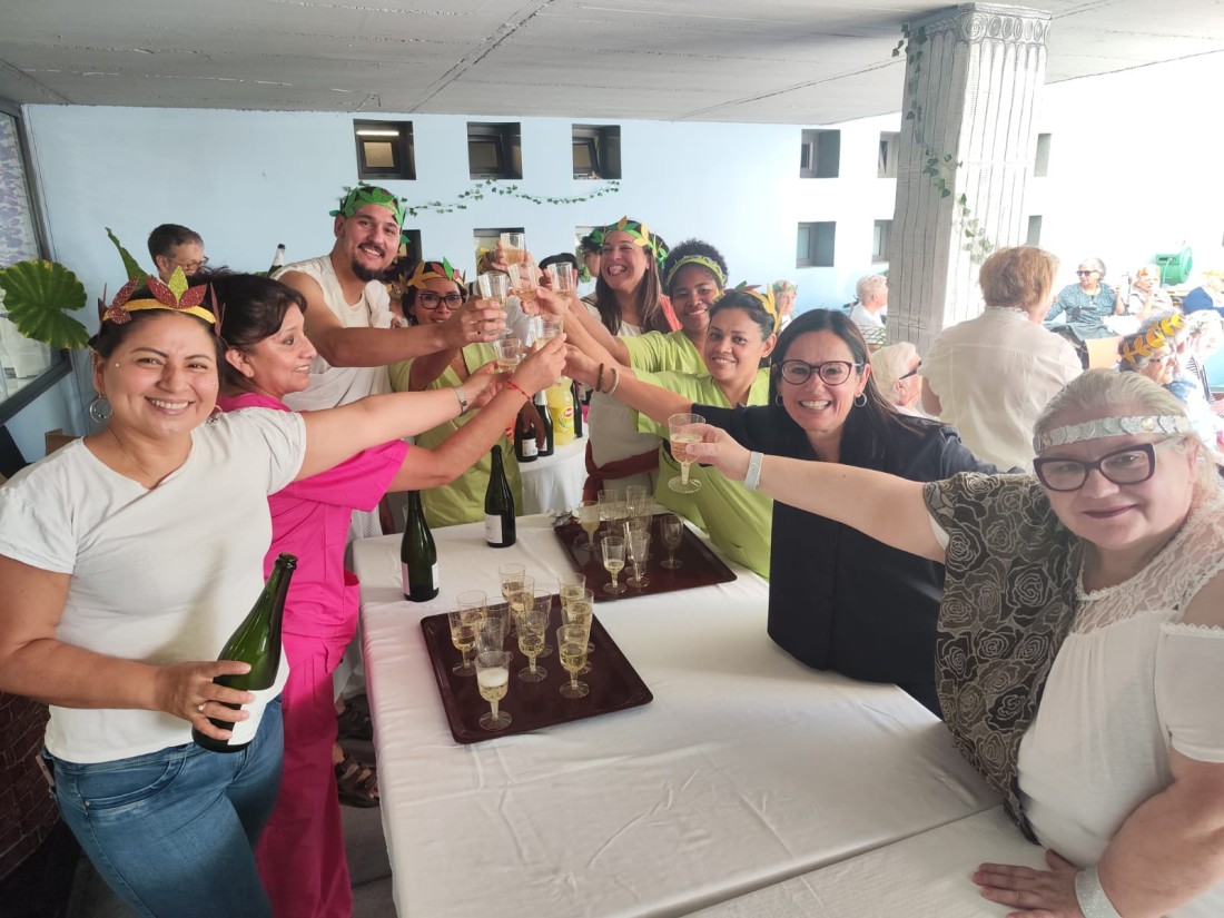 21è Aniversari de L'Onada Mossèn Vidal i Aunós dlvr.it/TDl1bW