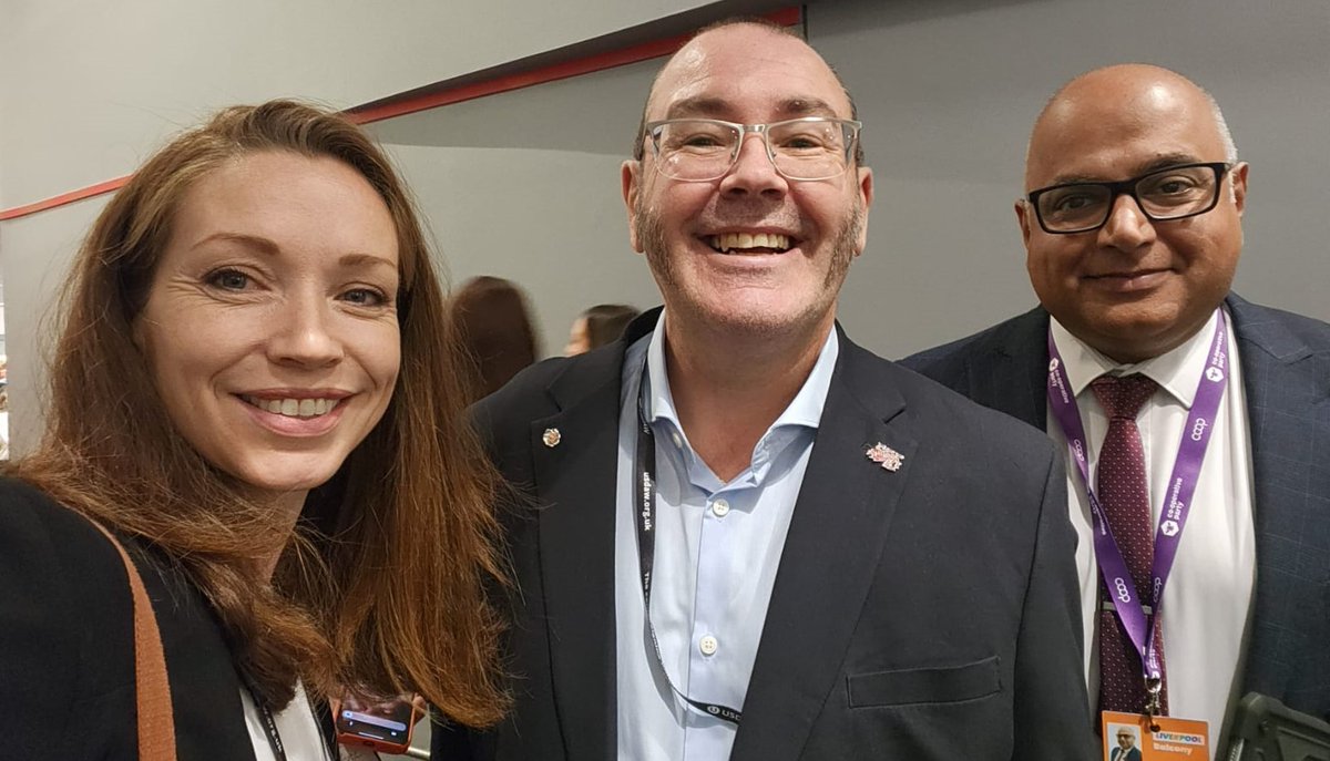 stevebGRAMM's tweet photo. @EIA_update @UKLabour conference raising Transport issues for its members. Great to meet @RuthCadbury @FabianLeedsNE @catkinson80 @BaggyShanker @MartinTugwell @networkrail @NationalHways @railandroad @railindustry @railforum_uk @transportgovuk @Transport4North @LouHaigh https://t.co/e7kwsFcTBx