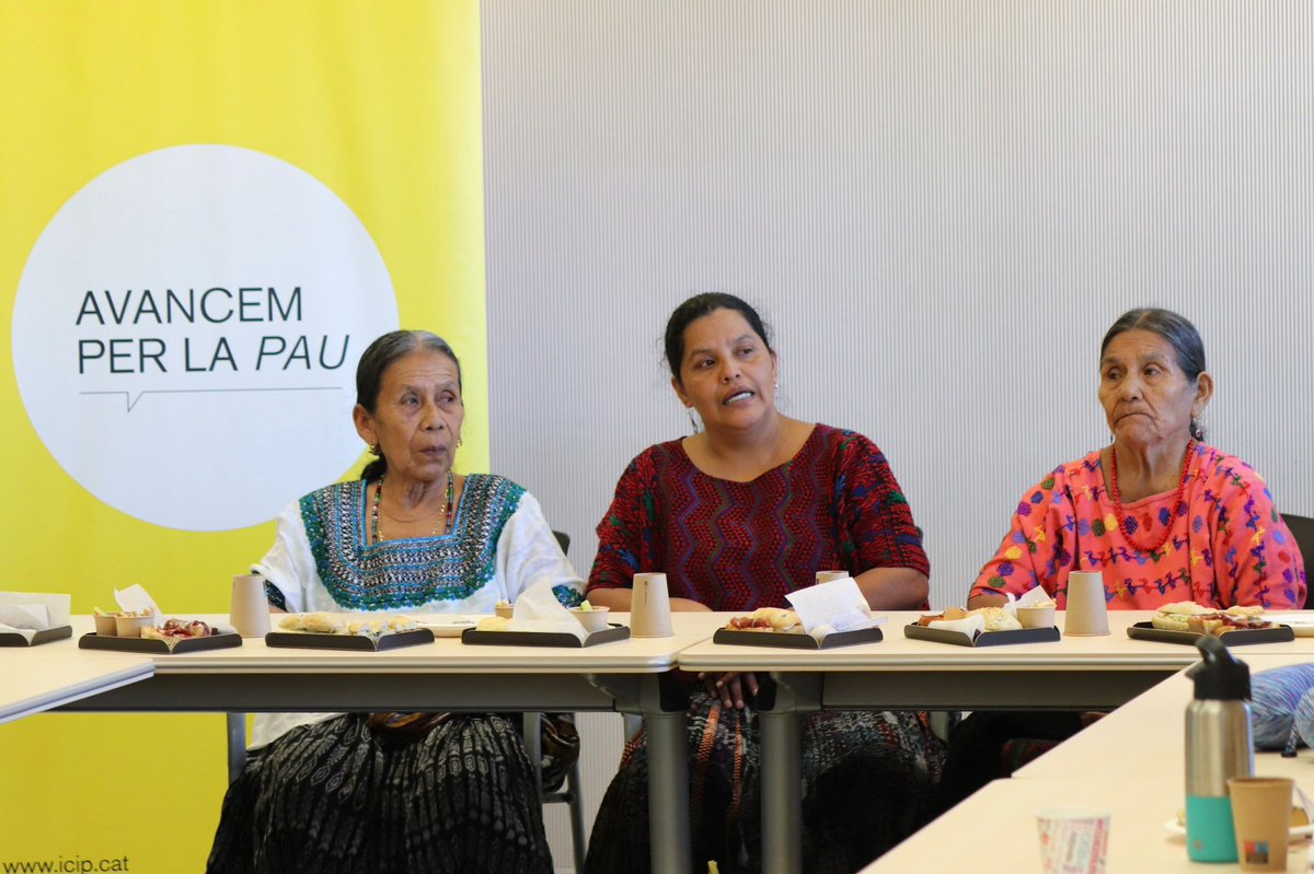 👥️A l'ICIP rebem Carmen Xol i Clemencia Yat, integrants de les "Abuelas del Cas Sepur Zarco" de #Guatemala, acompanyades de <a href="/ONUMujeres/">ONU Mujeres</a>

Són dones q'eqchi que van aconseguir una sentència judicial històrica de reparació sobre els crims d'esclavatge sexual i domèstic soferts.