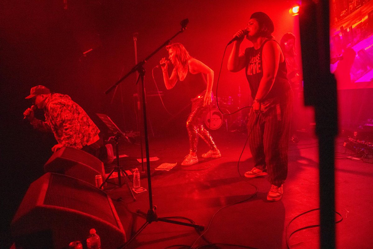 Octavia Freud (@freudoctavia) on Twitter photo Photo reel of MCR <a href="/Mancbeth/">David Lemberg</a> launch night now up on YouTube and mancbeth.co.uk featuring <a href="/Rowetta/">Rowetta🎙</a> <a href="/FreudOctavia/">Octavia Freud</a> <a href="/jondasilva/">Jonathan Dasilva</a> <a href="/mnsfprdctn/">Means Of Production (mnsfprdctn on bsky)</a> Shadowplay, Brian Gorman, Maria Uzor and Dawn Dines CEO <a href="/StampOutSpiking/">Stamp Out Spiking</a> photo credit to <a href="/ianhanhamphotos/">Ian Hanham photography</a> youtu.be/lH3iieSdkls?si… Photo reel of MCR <a href="/Mancbeth/">David Lemberg</a> launch night now up on YouTube and mancbeth.co.uk featuring <a href="/Rowetta/">Rowetta🎙</a> <a href="/FreudOctavia/">Octavia Freud</a> <a href="/jondasilva/">Jonathan Dasilva</a> <a href="/mnsfprdctn/">Means Of Production (mnsfprdctn on bsky)</a> Shadowplay, Brian Gorman, Maria Uzor and Dawn Dines CEO <a href="/StampOutSpiking/">Stamp Out Spiking</a> photo credit to <a href="/ianhanhamphotos/">Ian Hanham photography</a> youtu.be/lH3iieSdkls?si…
