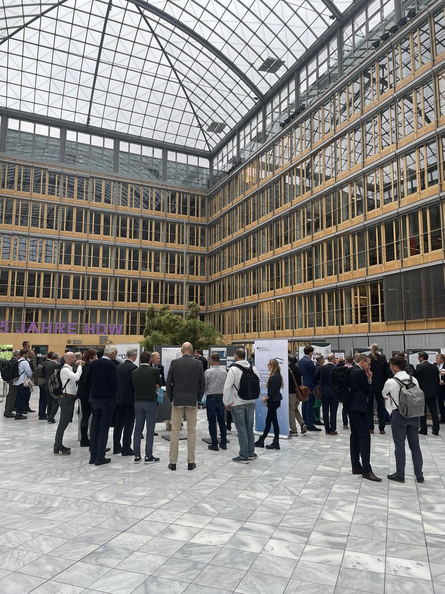Spannender und erkenntnisreicher Cybersicherheitstag der Allianz für Cybersicherheit mit Schwerpunkt NIS2-Umsetzung. Vielen Dank an das <a href="/BSI_Bund/">BSI</a> und den <a href="/DIHK_News/">DIHK</a> für die Ausrichtung des erstklassigen Formats! 

#cybersicherheit #acs #bmi #bsi #nis2
