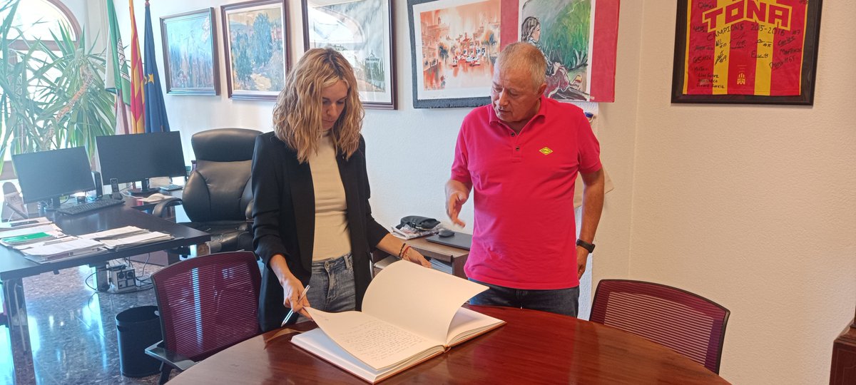 Ajuntament de Tona tweet media