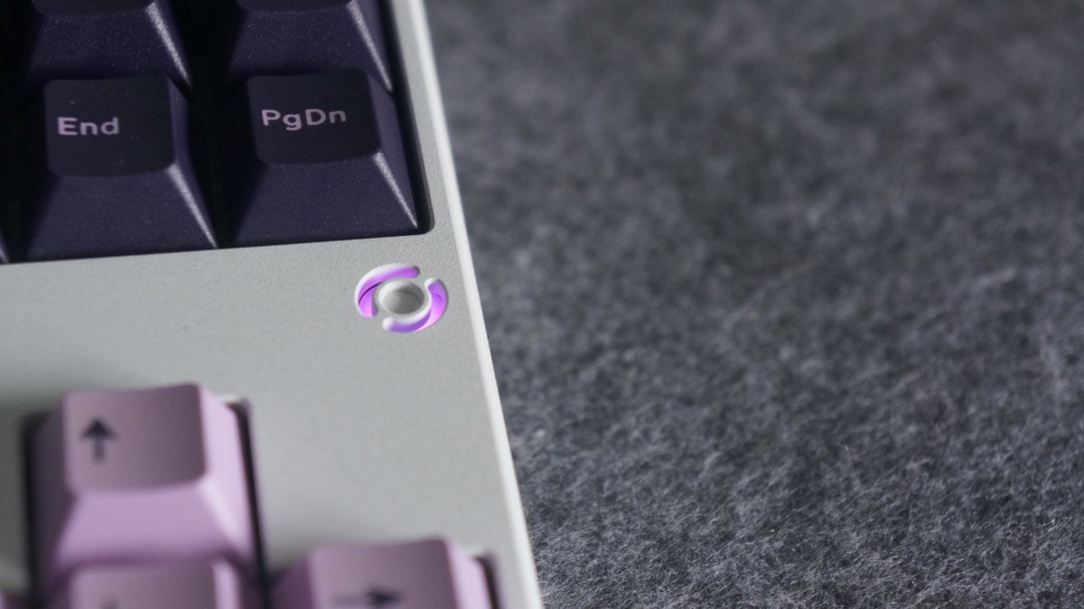 microkeebs. tweet media