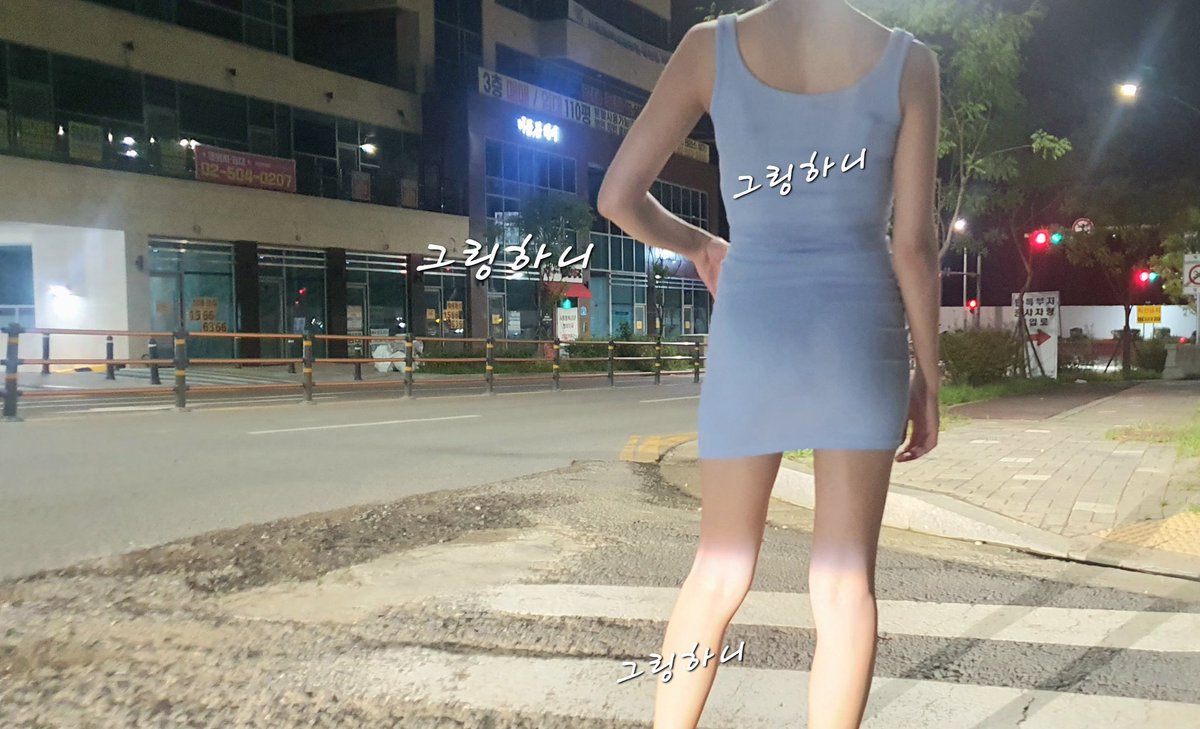 9월 29일 노래방에서 음주가무즐기실분~~
저희는 내일모임때문 사당에있을예정입니다
저녁6시부터 있으니  10시쯤 뵐분 계실까용?