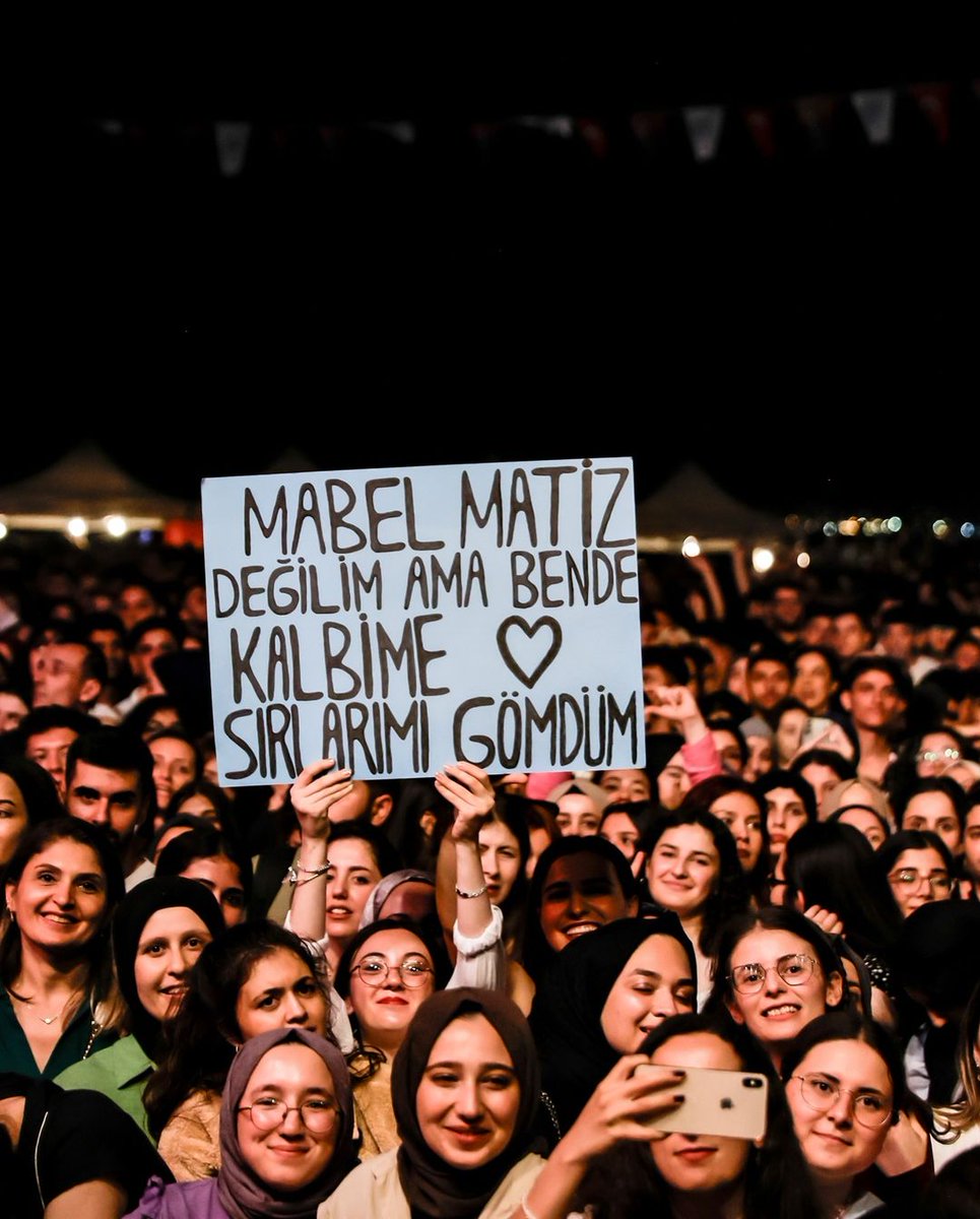 Matizmmm09's tweet photo. Kalbime sırlarımı gömdüm... https://t.co/u03AsWXMao