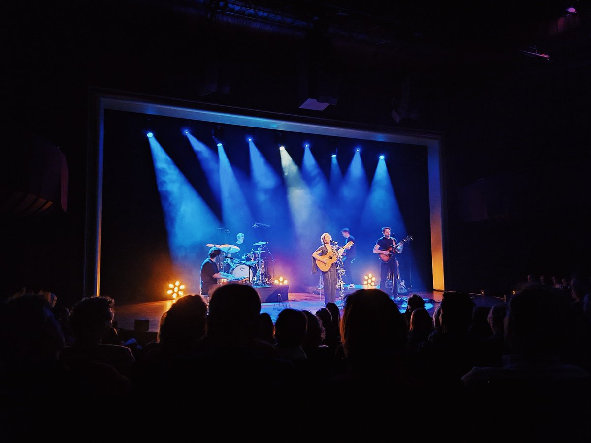 Celine_Cairo (@celine_cairo) on Twitter photo Tonight we play HAARLEM ✨ Can’t wait to hear and feel the full band again, it’s been a while. Last seats via Phil Haarlem!
Celine Cairo in Concert
21.00 Phil Haarlem
<a href="/HaarlemVinyl/">HaarlemVinylFestival</a> <a href="/haarlem/">haarlem</a> <a href="/theater_haarlem/">Stadsschouwburg & Philharmonie Haarlem</a> #festival #concert #livemuziek #haarlem Tonight we play HAARLEM ✨ Can’t wait to hear and feel the full band again, it’s been a while. Last seats via Phil Haarlem!
Celine Cairo in Concert
21.00 Phil Haarlem
<a href="/HaarlemVinyl/">HaarlemVinylFestival</a> <a href="/haarlem/">haarlem</a> <a href="/theater_haarlem/">Stadsschouwburg & Philharmonie Haarlem</a> #festival #concert #livemuziek #haarlem