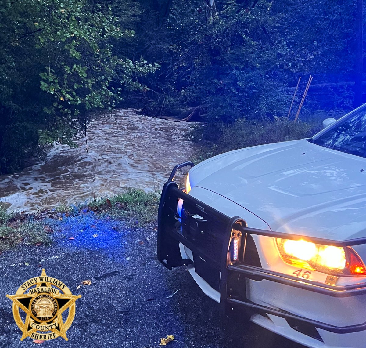 HaralsonSheriff's tweet photo. Good Thursday Mornin’ folks. Tropical storm Helene’s track has moved to the east, but we are not out of the woods yet. Continued rains and wind are causing some issues in our area. Our thoughts and prayers are with the ones affected by this devastating storm. 

#TSHelene
#HCSO https://t.co/vkB2jK3yTR