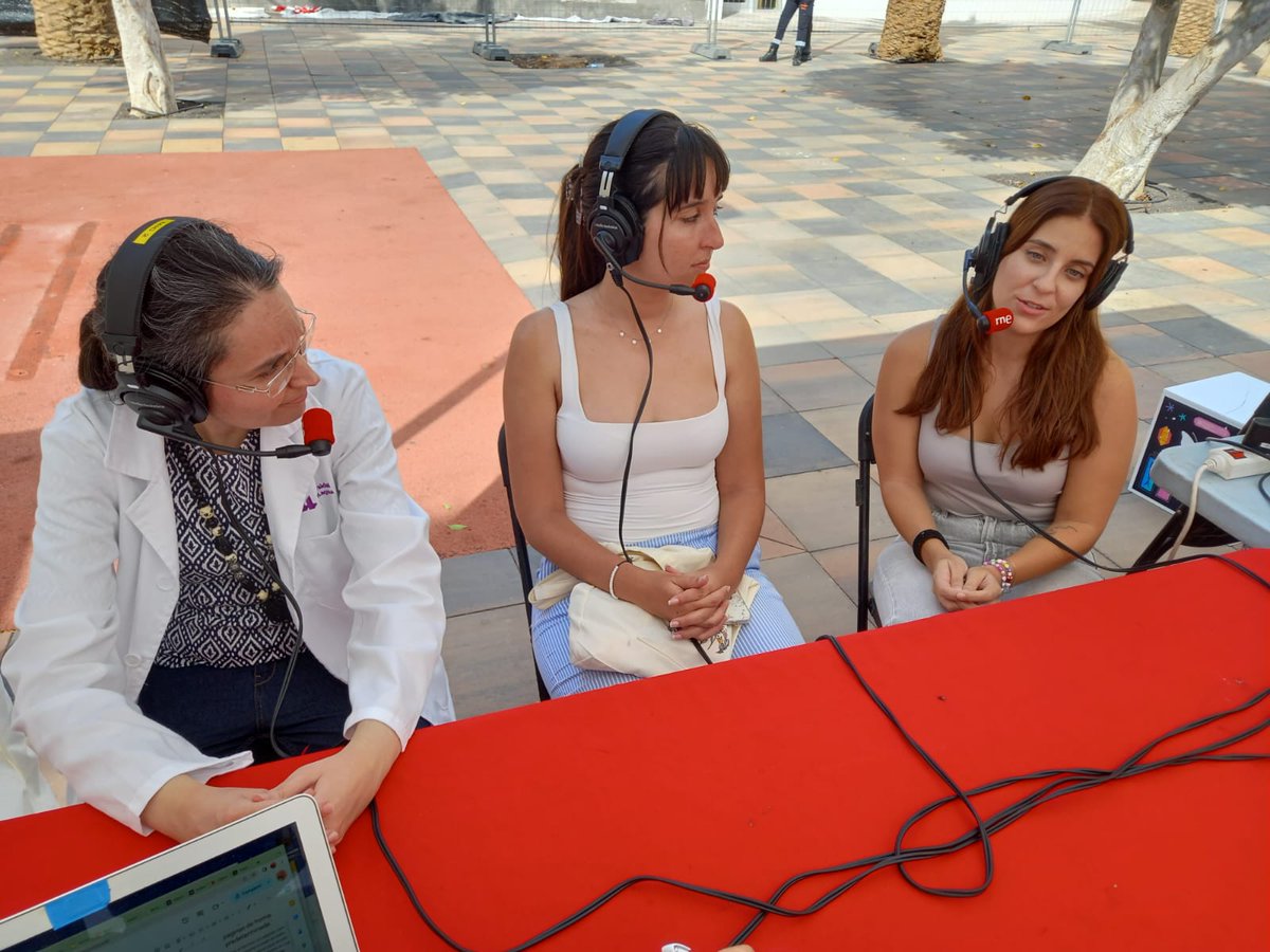 Doble Hélice 3.0 (@doblehelicerne) on Twitter photo Mañana emitimos el primer programa grabado desde la Feria de las Vocaciones Científicas de Canarias (Arona) con Zulema Castro, Rosalía González y Angélica Domínguez. <a href="/ULL/">Universidad de La Laguna</a> <a href="/CienciaULL/">Cienci@ULL</a> <a href="/MacaronightEU/">MacaronightEU</a>
🗓️Sábado 28 de septiembre
⏰12:30 h
📻Radio 5 <a href="/RTVECanarias/">RTVECanarias</a> Mañana emitimos el primer programa grabado desde la Feria de las Vocaciones Científicas de Canarias (Arona) con Zulema Castro, Rosalía González y Angélica Domínguez. <a href="/ULL/">Universidad de La Laguna</a> <a href="/CienciaULL/">Cienci@ULL</a> <a href="/MacaronightEU/">MacaronightEU</a>
🗓️Sábado 28 de septiembre
⏰12:30 h
📻Radio 5 <a href="/RTVECanarias/">RTVECanarias</a>