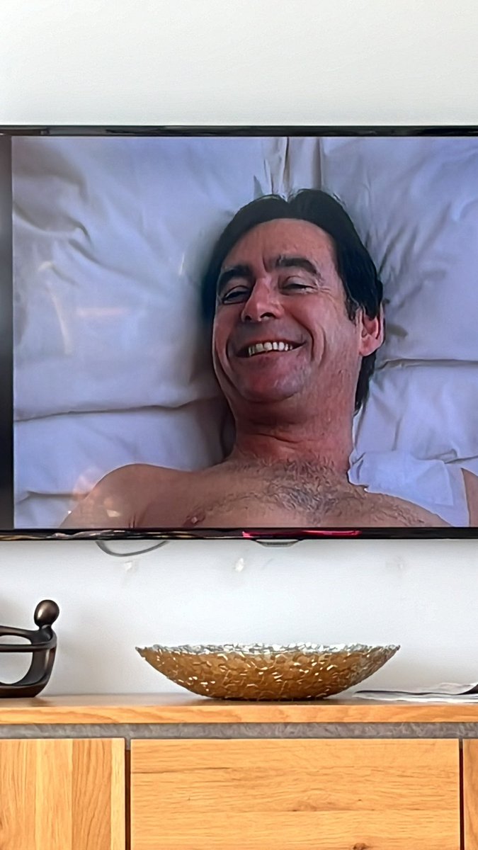 Julie Sinclair tweet media