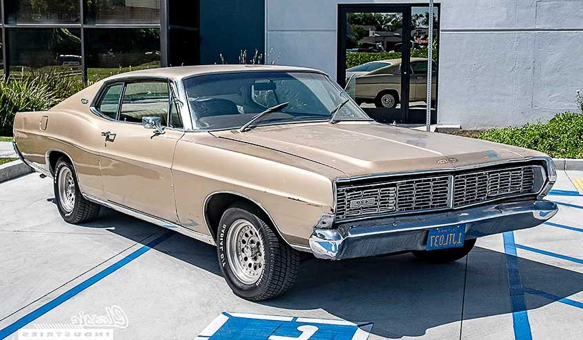 MuscleCarsHub's tweet photo. Ethan Gentile swiftly replaced his totaled Subaru with a 1968 Ford XL sportsroof, equipped with a 429 Thunderjet V8 and C6 automatic transmission. It's now his daily commute from Long Beach to Huntington Beach, CA. #FordXL #MuscleCar https://t.co/bGTC65B31z