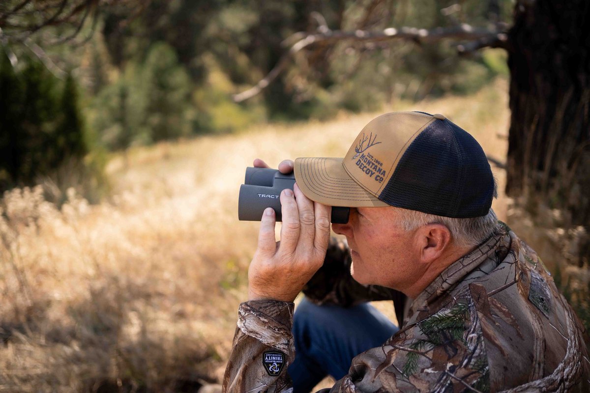 OpticsTract's tweet photo. Watching and waiting πβ³.
The preseason is all about the details, taking in the lay of the landποΈ so you're ready when opening day comes πΉπ―.
#preseason #huntingpreseason #deerseason #deerhunting #trophyhunting #hunter #hunting #preseasonscouting #glassing #binos #binoculars https://t.co/UXRd7izk9v