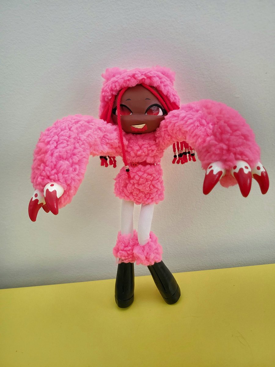 GLOOMY GIRL
OOAK handmade art doll