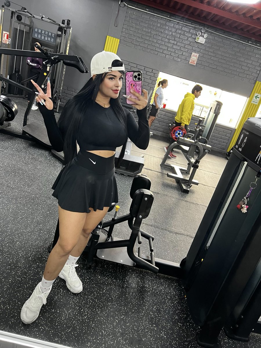 fucsiacmr's tweet photo. 🏋🏽‍♀️🏋🏽‍♀️🏋🏽‍♀️ https://t.co/XnIlpHPPiF