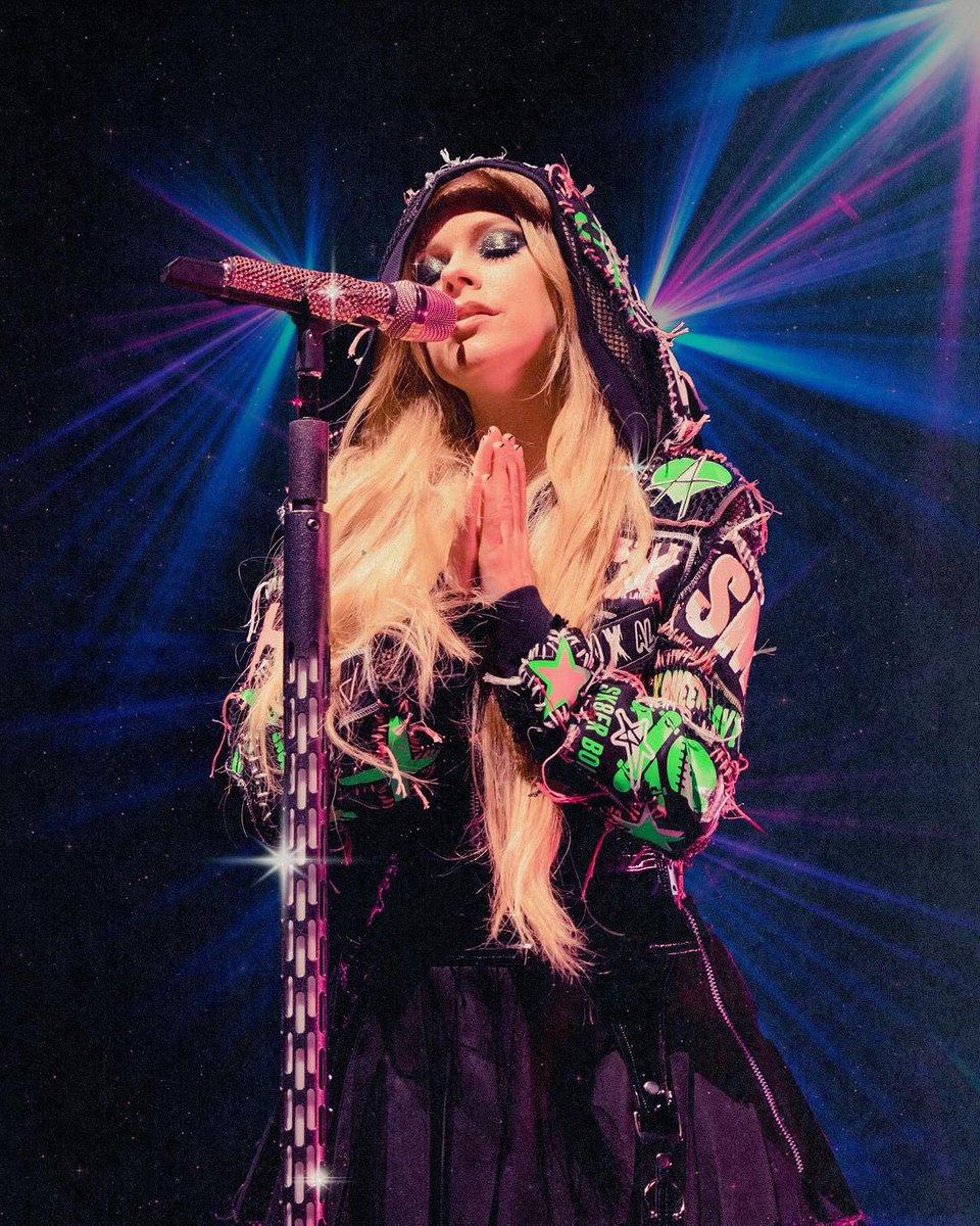 Happy Birthday, <a href="/AvrilLavigne/">Avril Lavigne</a>! You know the rules, right? Here’s to Never Growing Up! Thank you so much for just being Avril Lavigne! You’ll always be my greatest idol! Hope you have the most incredible day, love you ❤️✨