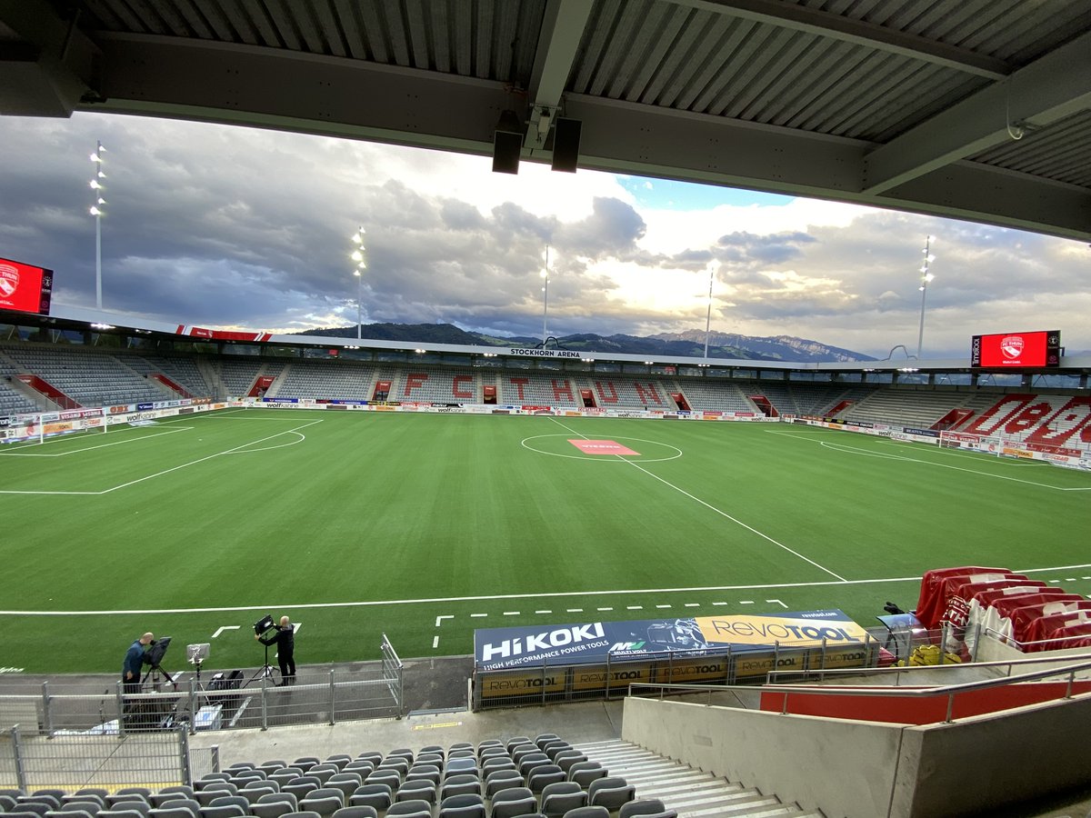 XamaxFCS's tweet photo. Les Rouge et Noir affrontent le FC Thoune à la Stockhorn Arena ce soir de Fête des Vendanges 🔴⚫️
Coup d'envoi dans 1h30 💪
#SangRougeNoir #THUXAM https://t.co/UiWKa0kQqp