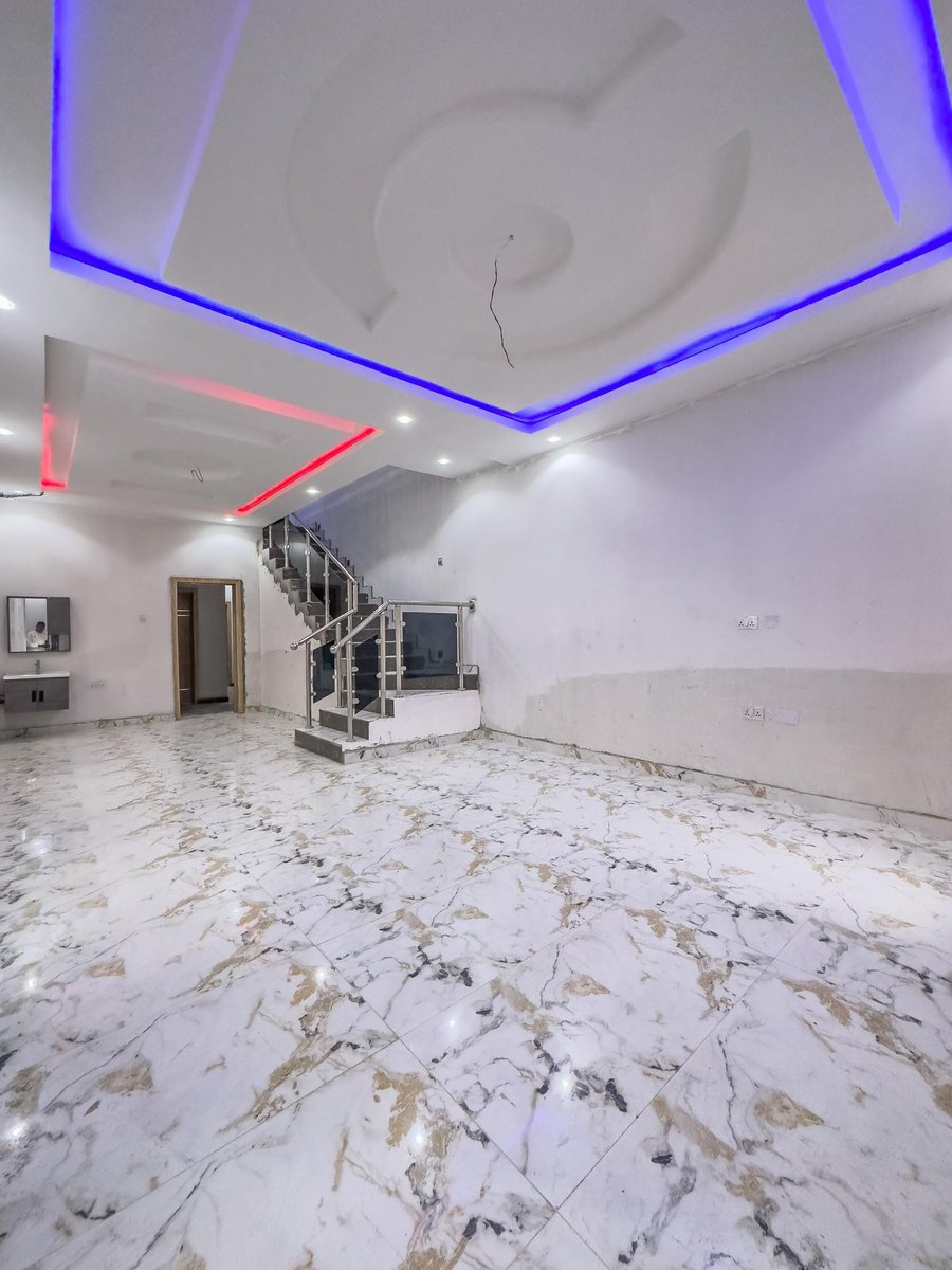 _davidrealtor's tweet photo. Luxurious, high quality &amp; tastefully finished 4Bedroom Semi Detached Duplex

Price: ₦100m
Title: CofO 
Location: Beechwood Estate, Bogije Lekki
.
#verydarkman Bobrisky Bishop David Oyedepo Papa Lisabi Chinwe Okonkwo Falz Dami Ruthie Pete Edochie PIDOM Oyebanji AKINS Idris Elba https://t.co/0d4vcsh8Gc