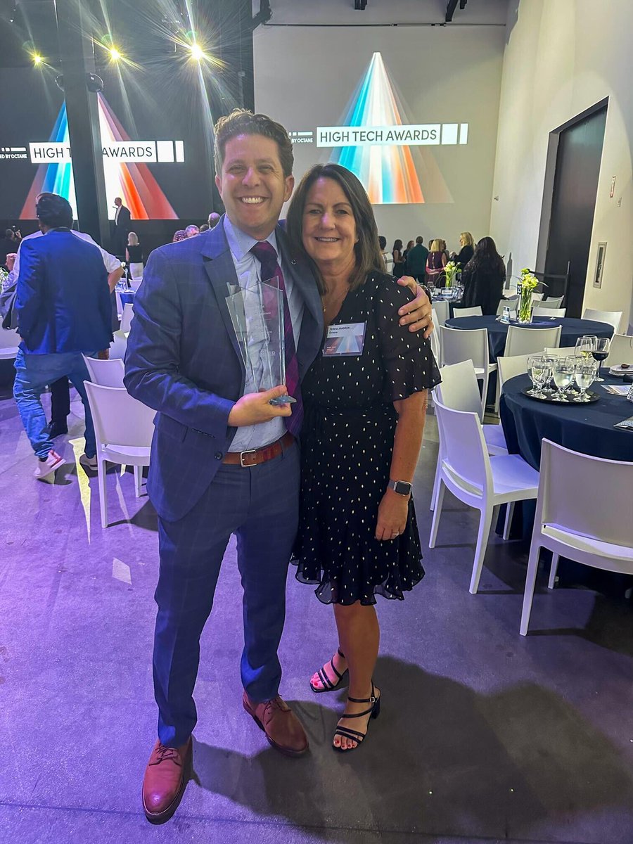 Cognoa wins the <a href="/OctaneOC/">Octane OC</a> High Tech Award! This award recognizes that clinical collaboration with #AI #SaMD &amp; digital diagnostics can solve gaps in healthcare. A heartfelt thank you to our <a href="/Cognoa/">CognoaInternational</a> team &amp; valued partners!
#ChildHealthInnovation #HealthTech #pediatricinnovation