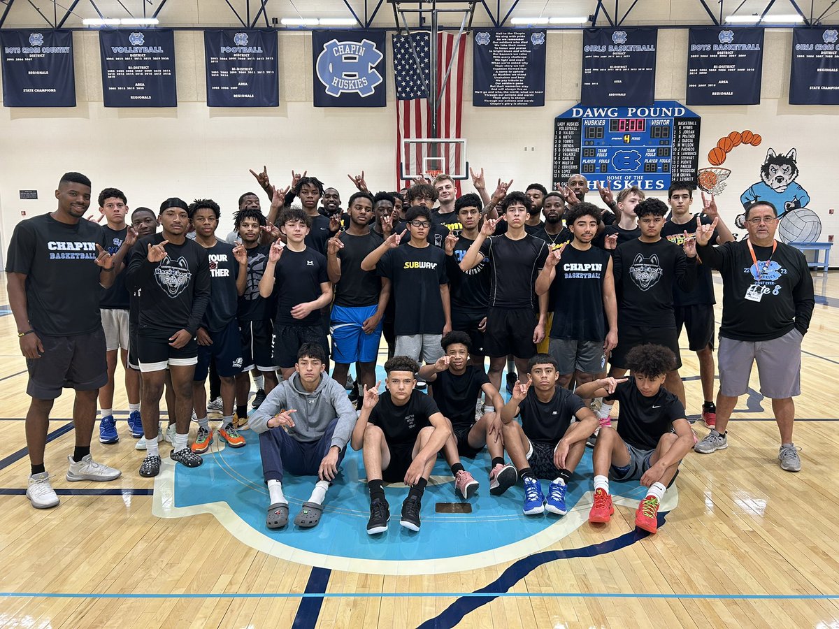 Big Shoutout to the All Army Sports Basketball Team for coming out and speaking to our team during weights and class. Ran a couple of drills with them as well.