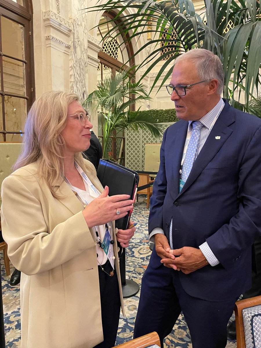 Diplocolin's tweet photo. 🏴󠁧󠁢󠁳󠁣󠁴󠁿 at forefront of global efforts on climate, with leading roles in Regions4 &amp; Under2 coalition. 1st developed nation to commit funds to tackling Loss &amp; Damage.  We’ll keep working with partners - including here in 🇺🇸 - to address climate crisis &amp; secure a just energy transition. https://t.co/vrqTCo2btL