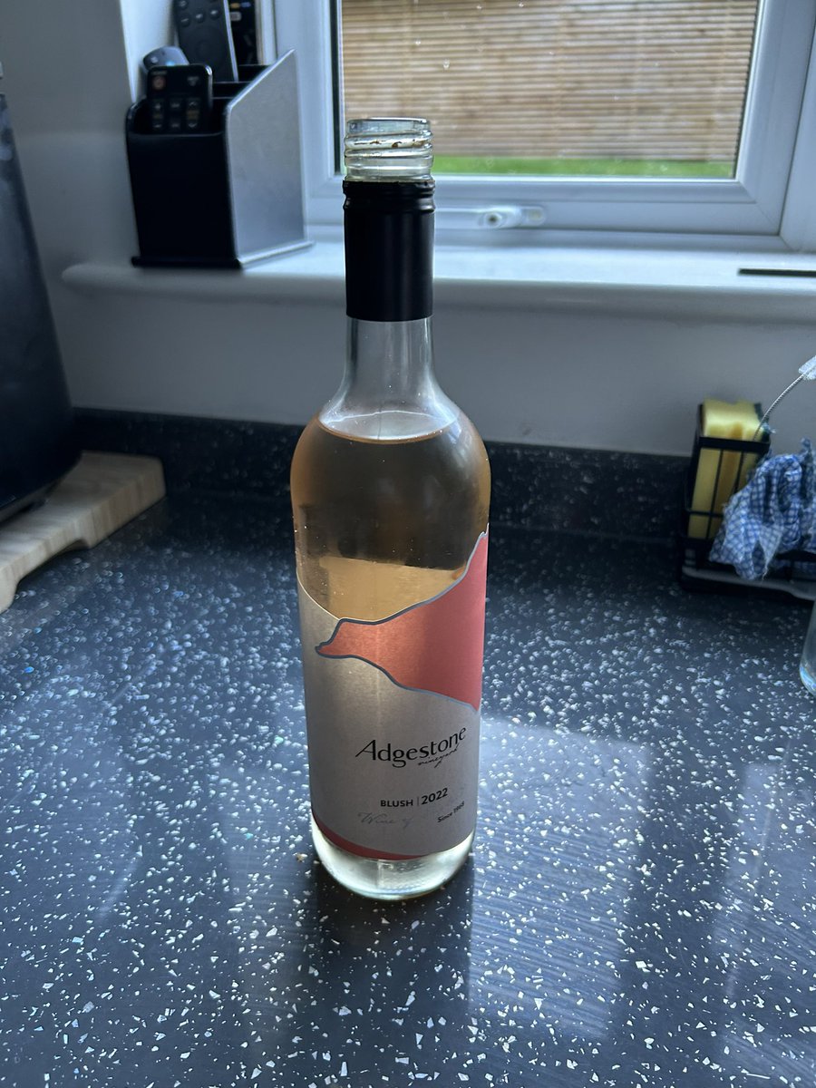 jimhull39's tweet photo. @AdgestoneVines we’ve waited ages to buy from you. How disappointing when you pay that much money for this https://t.co/7IPRzYpIQ8