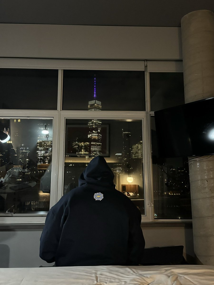 acting like the views inspire me lol. we locked tf in fr tho