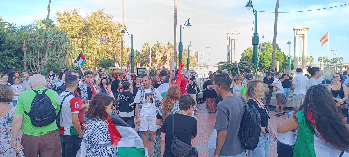 SebaQuijano's tweet photo. Malaga con Palestina. Basta de genocidio. Ruptura ya con el Estado sionista
@CRTorg #27SHuelgaPorPalestina #27SJornadaDeLucha #27S @iDiarioES https://t.co/d5SmguxUaO