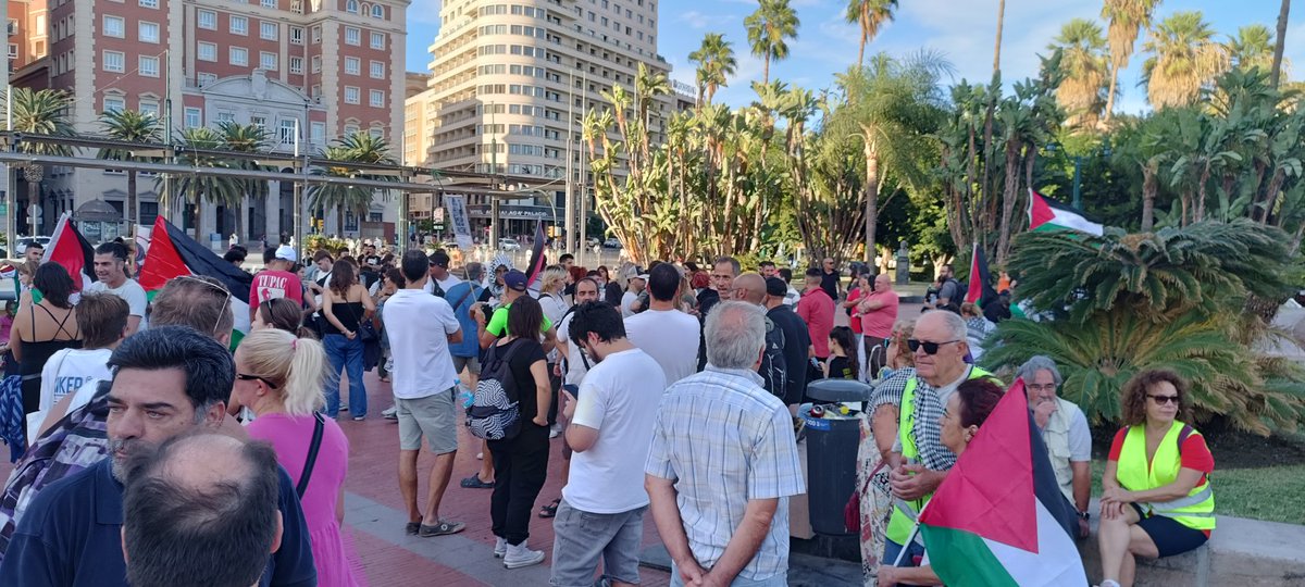 SebaQuijano's tweet photo. Malaga con Palestina. Basta de genocidio. Ruptura ya con el Estado sionista
@CRTorg #27SHuelgaPorPalestina #27SJornadaDeLucha #27S @iDiarioES https://t.co/d5SmguxUaO
