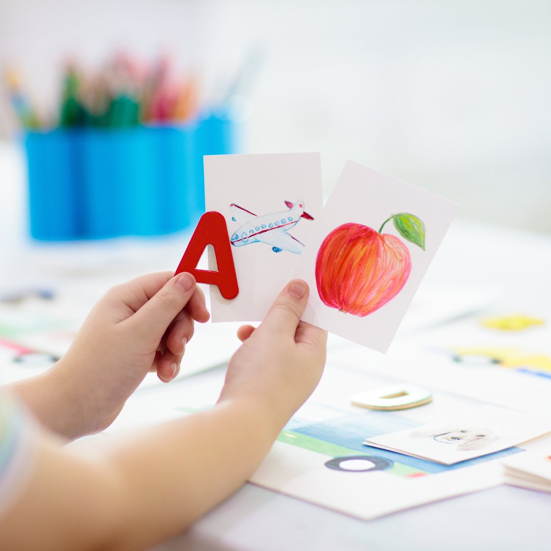 msbehaviorsvcs's tweet image. Did you know? Flashcards are a fun and effective way to help kids master their letters and build early literacy skills! 📚✨

#MakingMeaningfulChanges #FlashcardLearning #ABC #KidsLearning