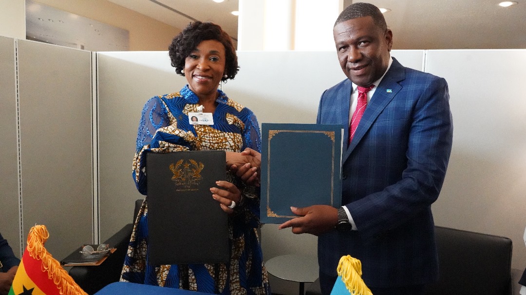 Saint Lucia UN (@saintluciaun) on Twitter photo On the sidelines of #UNGA79 Saint Lucia establishes diplomatic relations with Ghana.
🇱🇨External Affairs Minister Hon Alva Baptiste, met with 🇬🇭 Foreign Affairs and Regional Integration Minister Hon <a href="/AyorkorBotchwey/">Shirley Ayorkor Botchwey</a> for the signing of the joint communique.
#SaintLuciaAtUNGA On the sidelines of #UNGA79 Saint Lucia establishes diplomatic relations with Ghana.
🇱🇨External Affairs Minister Hon Alva Baptiste, met with 🇬🇭 Foreign Affairs and Regional Integration Minister Hon <a href="/AyorkorBotchwey/">Shirley Ayorkor Botchwey</a> for the signing of the joint communique.
#SaintLuciaAtUNGA