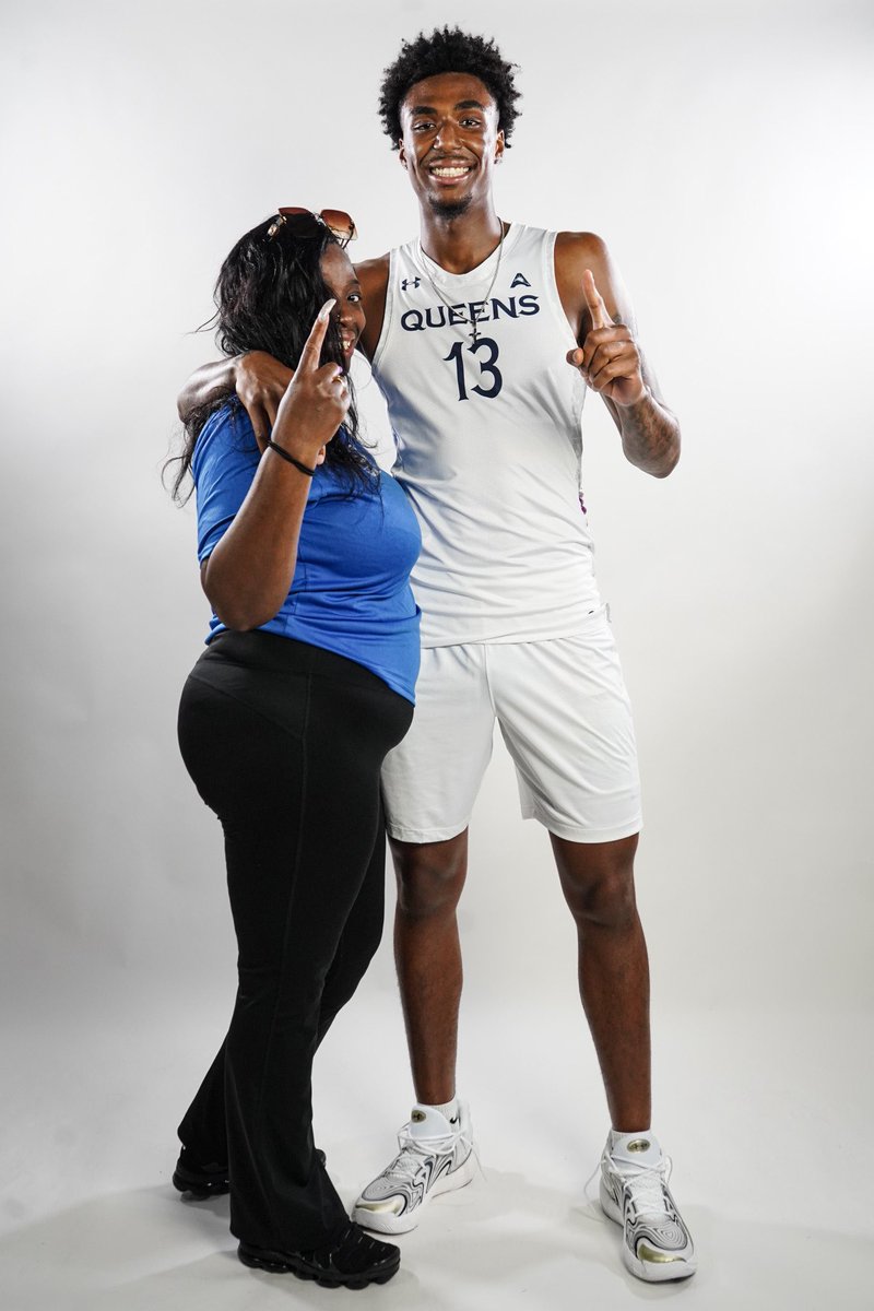 Royals, how we feeling??👑#officialvisit #notcommitted